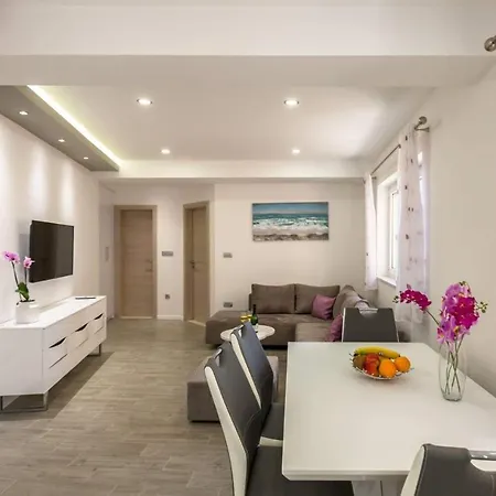 Apartment Dva *