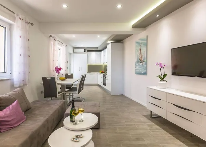 Dva Apartamento Makarska